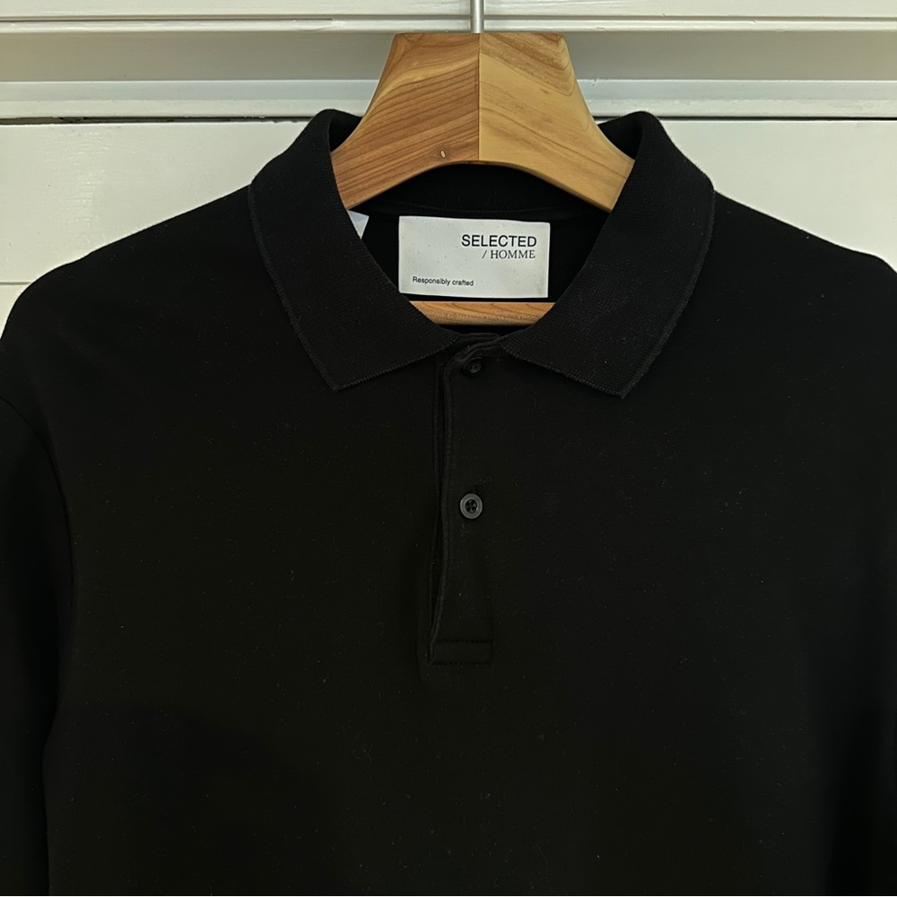 Men’s Selected Homme Long Sleeve Black Polo Shirt / Modern Aesthetic / Slim Fit